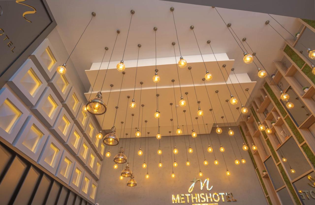 Methishotel Karsiyaka  Exteriör bild