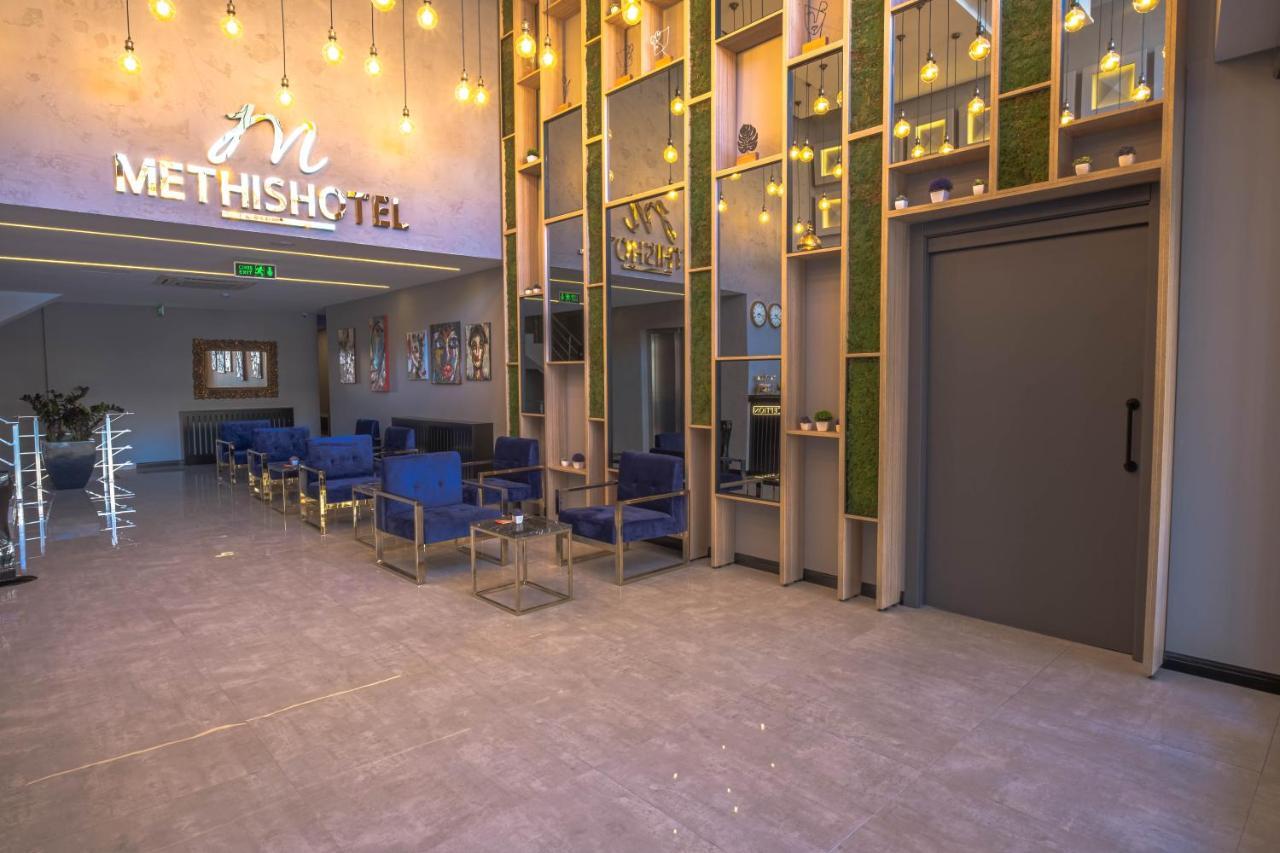 Methishotel Karsiyaka  Exteriör bild