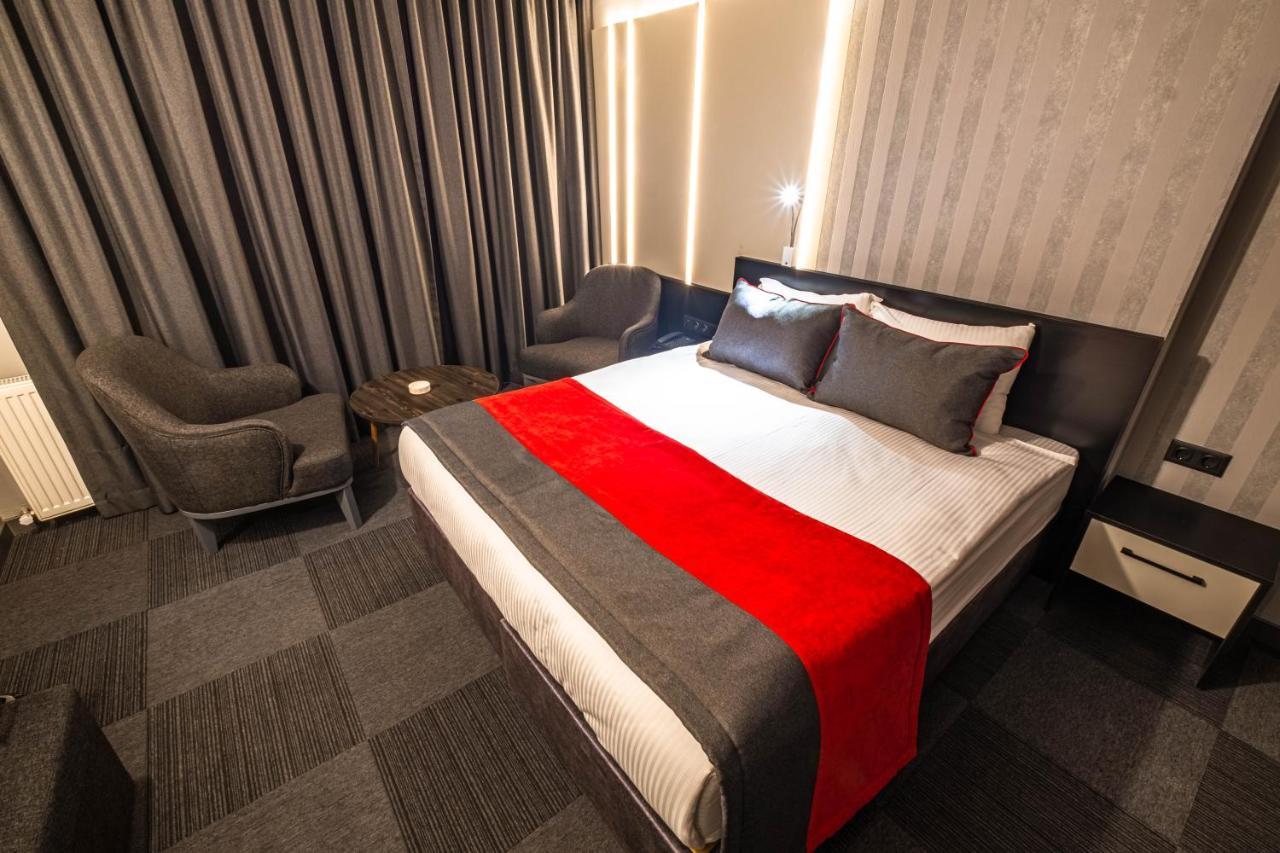 Methishotel Karsiyaka  Exteriör bild